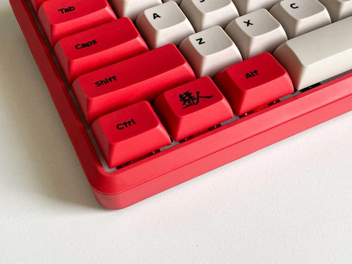 指尖上的江湖 黑爵鏢人定制版機械鍵盤與獨特手感奶油軸體驗